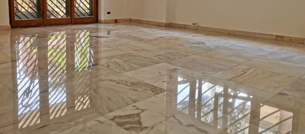 Levigatura e lucidatura pavimento in marmo: prezzi al metro 2023